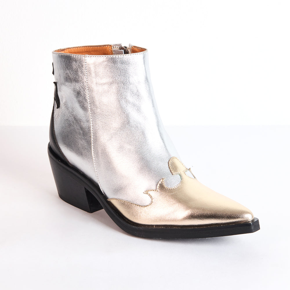 
                  
                    Botas Texanas Glam
                  
                