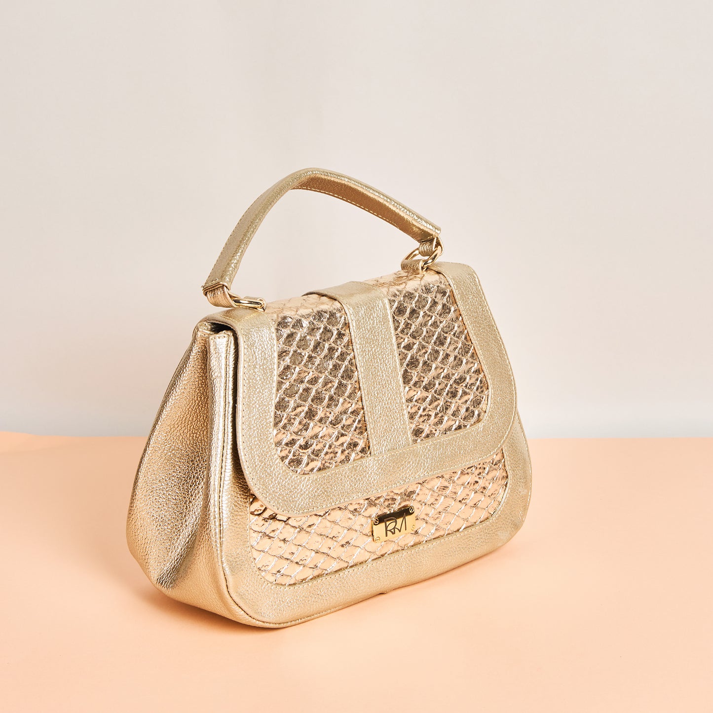Cartera Carrie