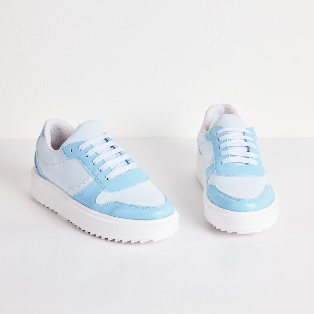 
                  
                    Tenis Stepha
                  
                