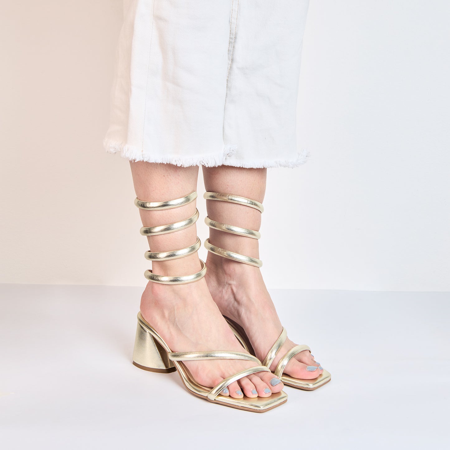 Sandalias Espiral Dorado
