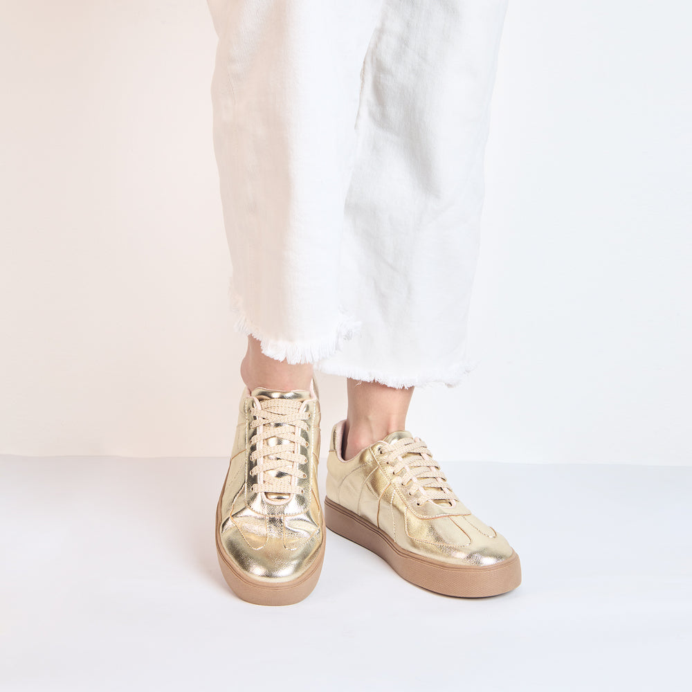 Tenis Golden