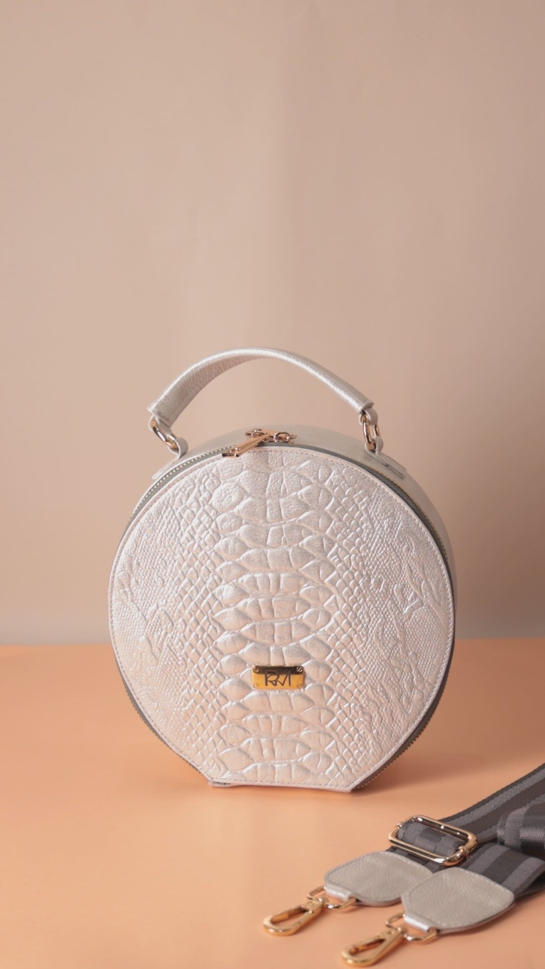 Cartera Alana
